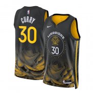 Camiseta Golden State Warriors Stephen Curry #30 Ciudad 2022-23 Negro