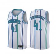 Camiseta Charlotte Hornets Willy Hernangomez #41 Classic Blanco