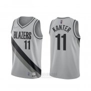 Camiseta Portland Trail Blazers Enes Kanter #11 Earned 2020-21 Gris