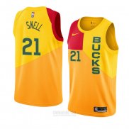 Camiseta Milwaukee Bucks Tony Snell #21 Ciudad 2018-19 Amarillo